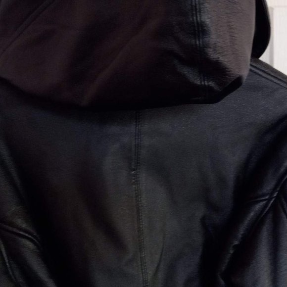 Wilsons Leather Black Jacket with Leopard Print Collar - Picture 8 of 8